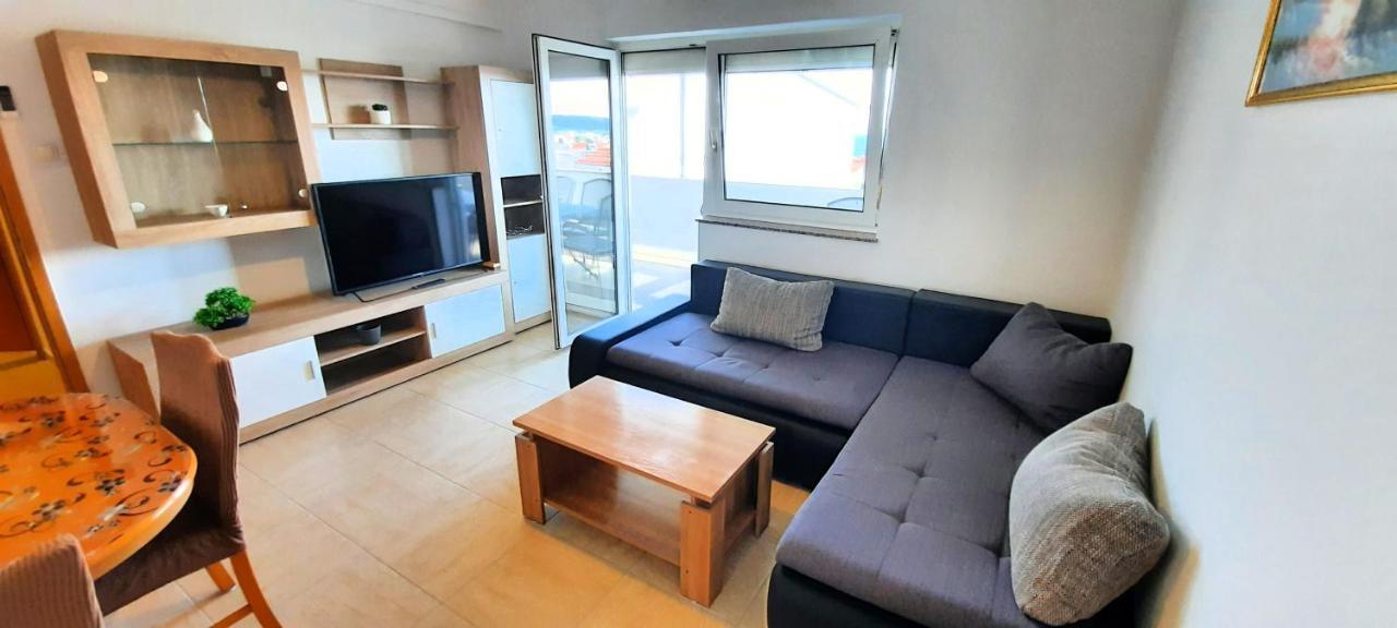 Apartment Miroslav Krk Town Exteriér fotografie